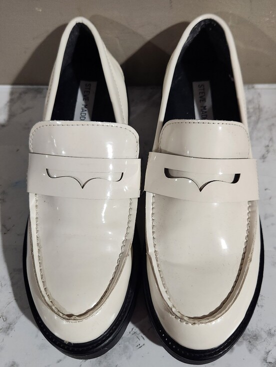 Steve Madden Shoes - Steve Madden Lotto Chunky Cream & Black Loafers Size 7.5